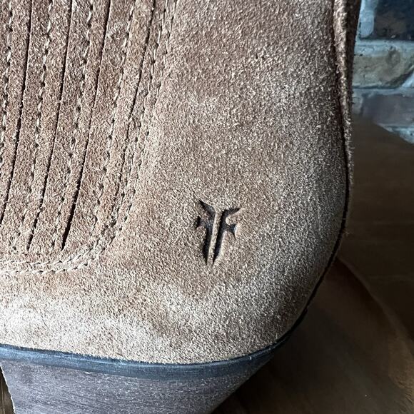 Frye Sandra Chelsea Block Heel Western Boots Cognac Suede Leather Women's 9 - Picture 13 of 16